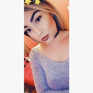 Meet your Posher, Saray